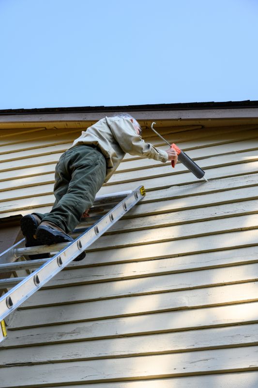 Vinyl Siding Repair - Image 15
